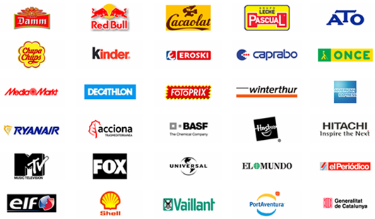 Campaas de publicidad area par Damm, Red Bull, Cacaolat, Pascual, Chupa Chups, Kinder, Eroski, Caprabo, ONCE, Decathlon, Fotoprix, Ryanair, FOX, El Mundo, Shell, Generalitat de Catalunya...